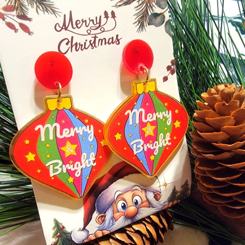2 Pairs of Christmas earrings